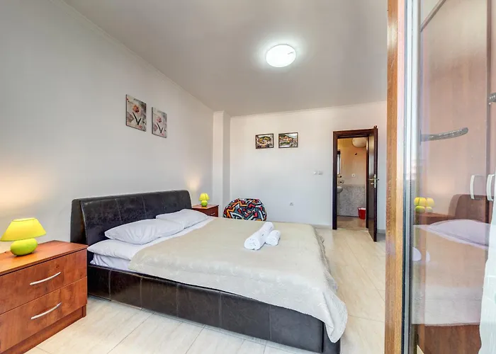 тристаен 1а17 гранд манастира Апартаменты Пампорово